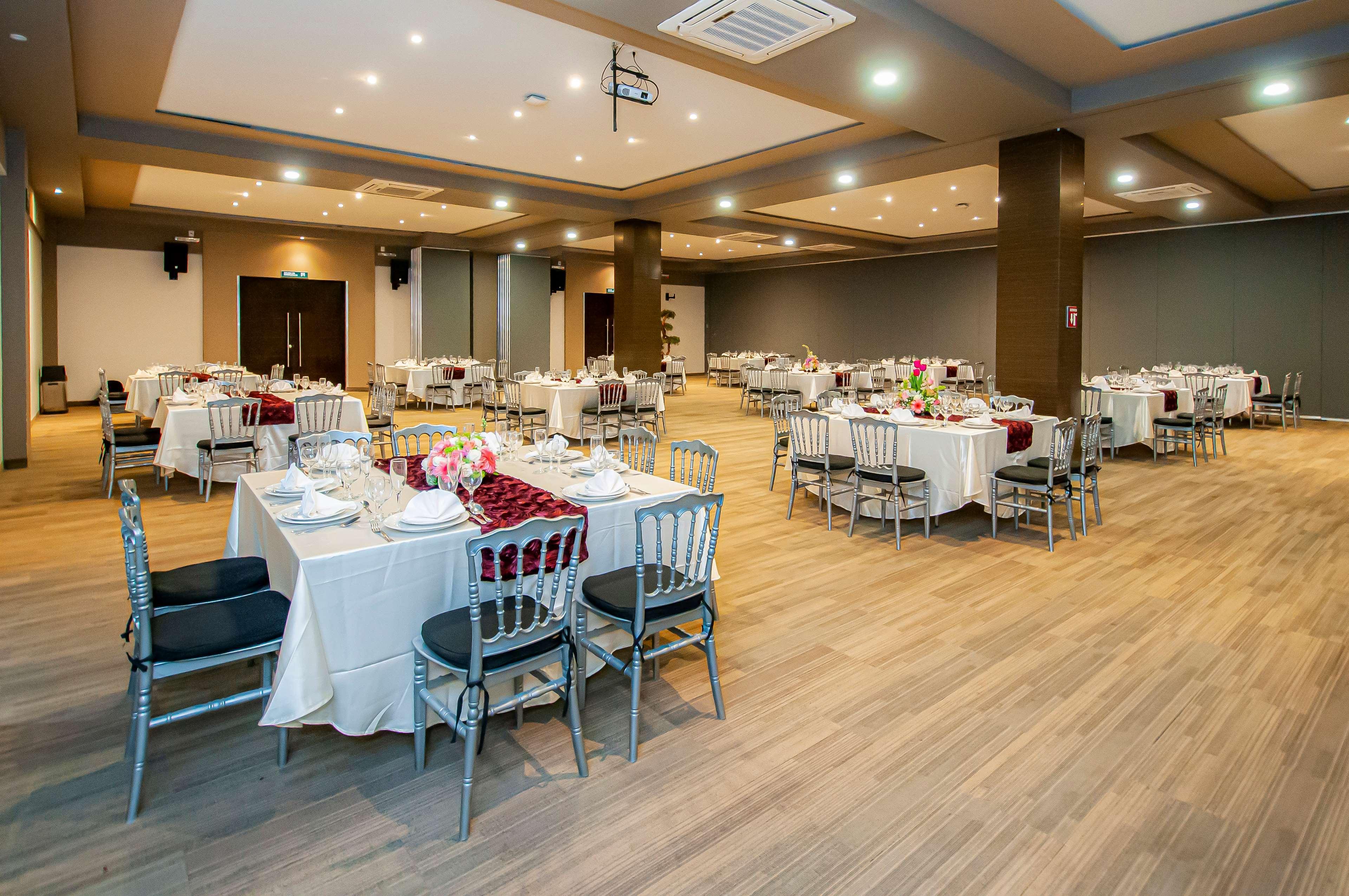 Best Western Plus Santa Cecilia Pachuca Esterno foto